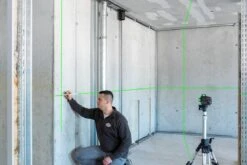 Sola PLANO 3D Green Professional 360° Kruislijnlaser In Koffer - Groen -Makitade Winkel 69b4e1fd3aab255c8e5913cbede16fad